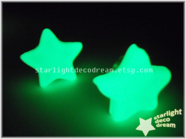 Glow-in-the-Dark White Star Adjustable Ring for Fairy Kei, Decora, Creepy Cute or Kawaii