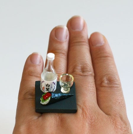 Kawaii Japanese Miniature Food Ring - Saki Bottle and Cup with Maki Sushi