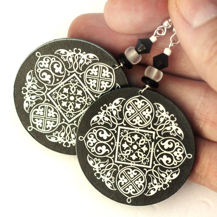 Celtic Mandala Earrings rosette Round winter elegant gothic ornament (5)