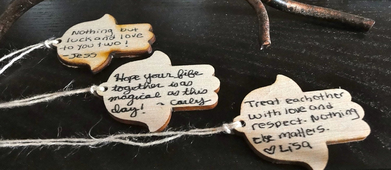 Wishing Tree Tags Wooden Set of 25 - Hamsa with Curly Tree Swirls for Weddings, Showers, Bar/Bat Mitzvah