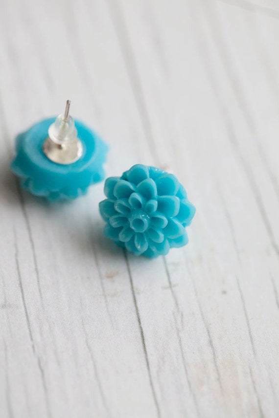 Aqua Flower earrings . Spring . For mom . Teal . Turquoise . Summer