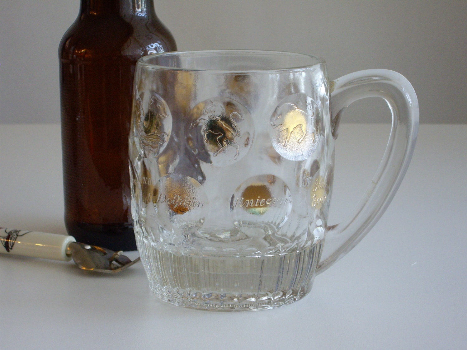 Vintage Glass Beer Mug - Old English Inn Signs - Reco Capey for Yardley
