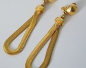 Groovy 60s Serpentine Clip On Earrings - at KonniesPlace