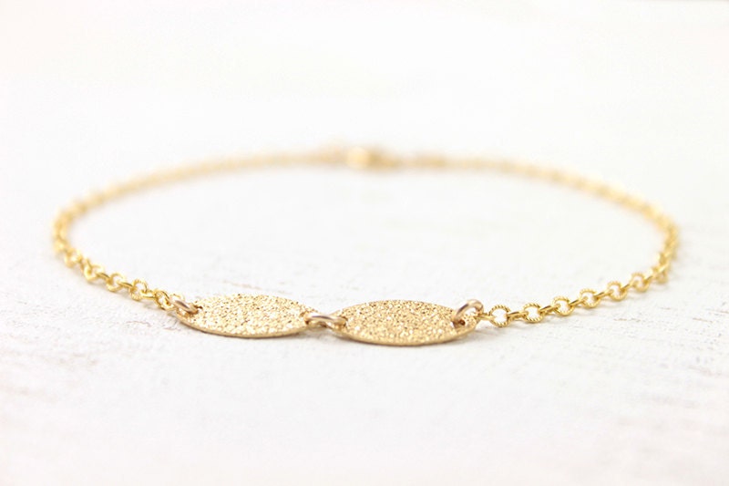 Everyday Chic Bracelet - 14k gold filled simple modern jewelry
