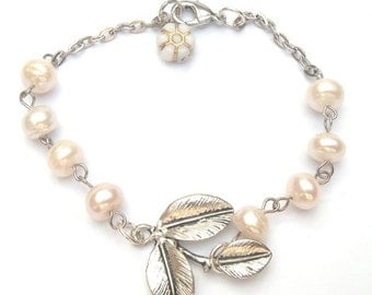 Silver Plated Brass Leaf Pearl Czech Glass Bracelet