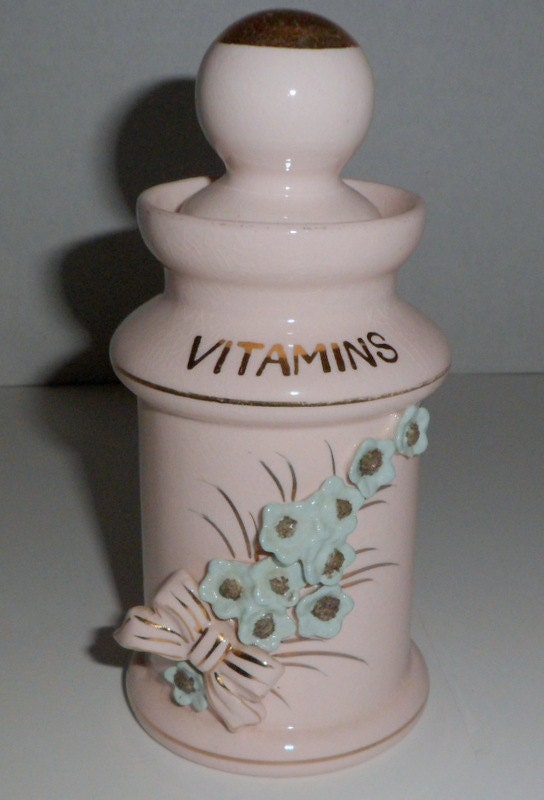 Moving Sale Reduced.  Vintage Pink Blue Vanity Dresser Jars Thames Japan 8 Piece