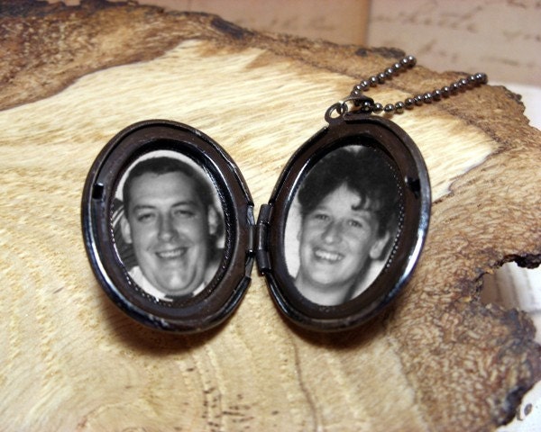 Key Locket Necklace Glass Dome Pendant Gunmetal Picture Locket Photo Locket Vintage Style Locket