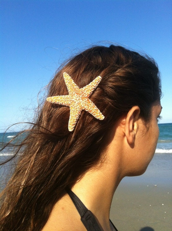 Medium-Large Natural Sugar Star Fish Hair Clip by IndianSummerGirls
