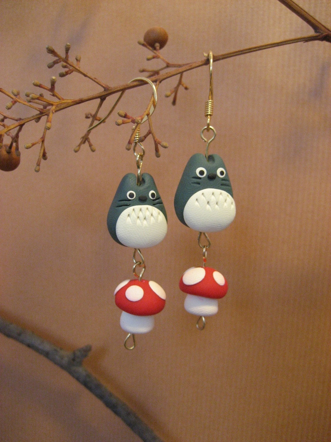 totoro earrings with mushroom