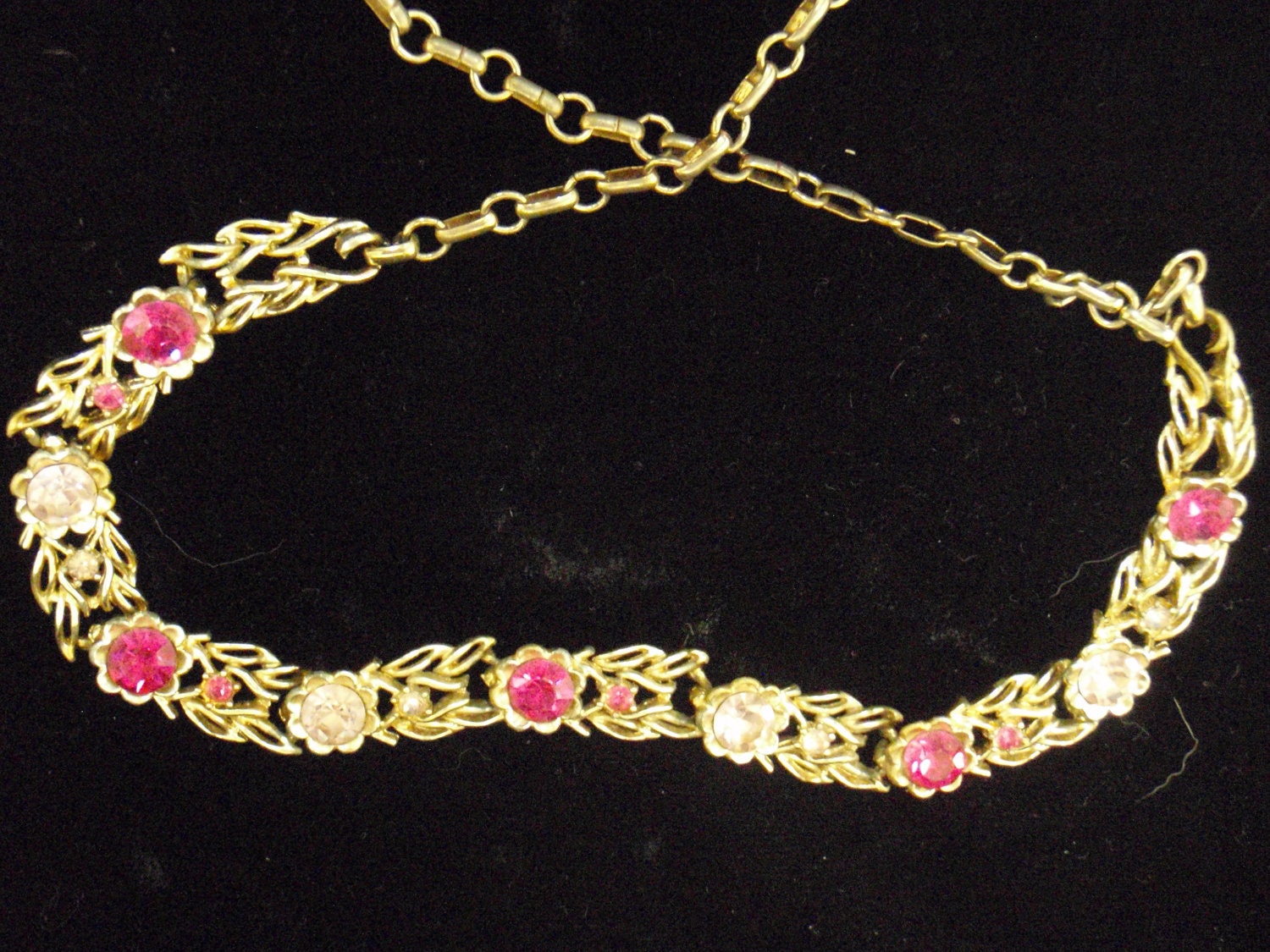 Vintage flower necklace