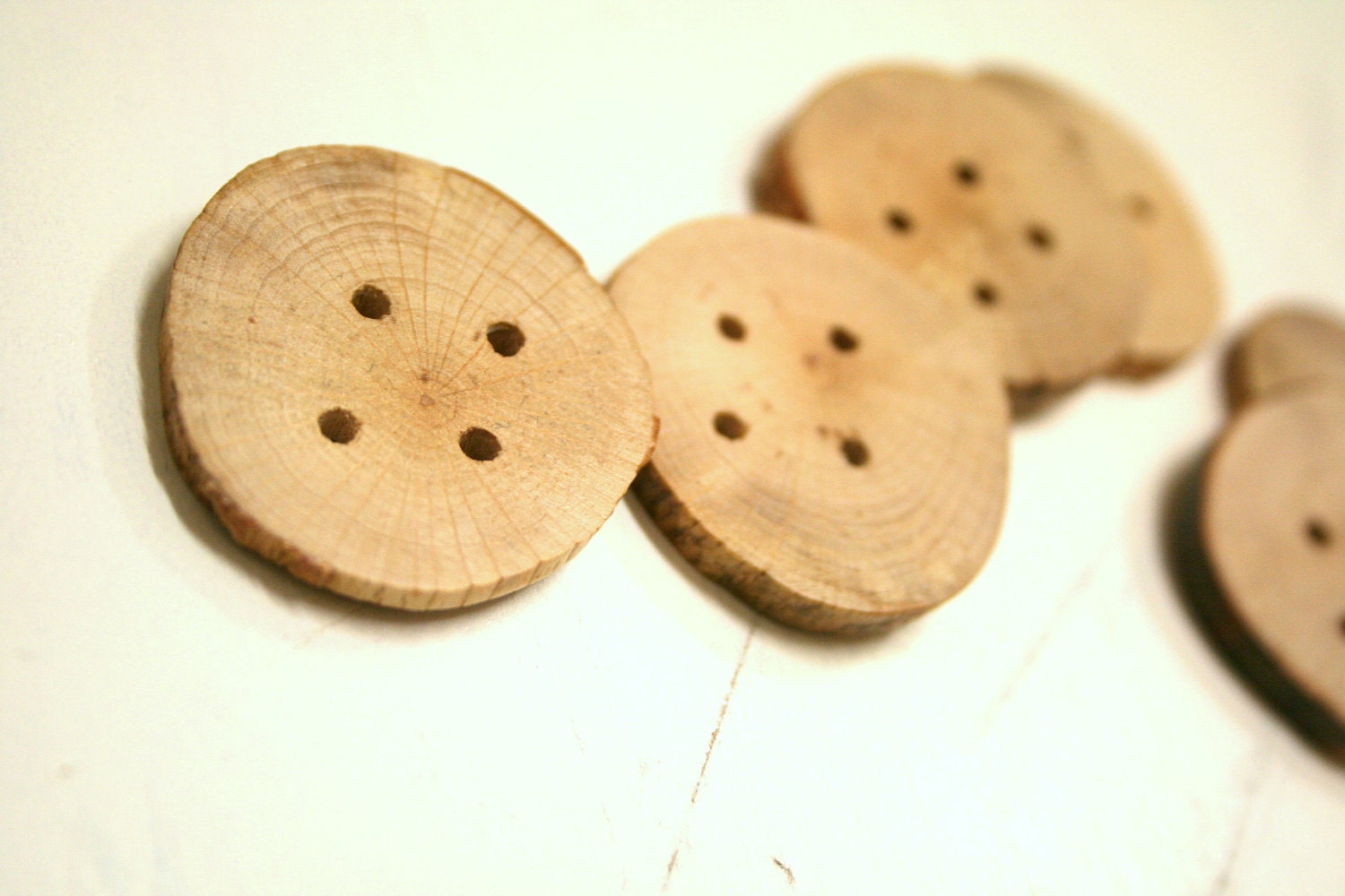 Wood buttons, 6 large buttons, set of 6 buttons with 4 holes, 3.5cm 1 3/8"