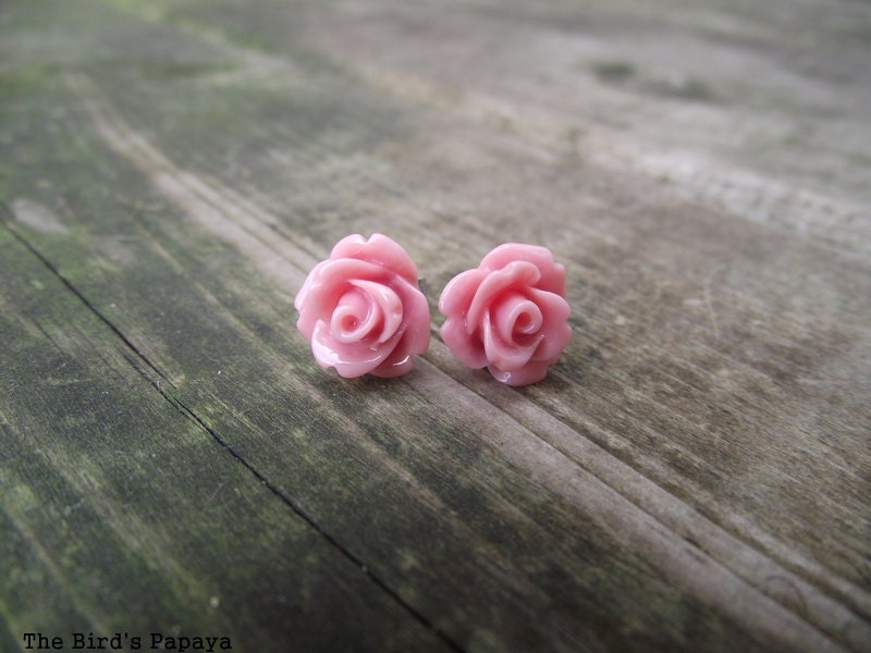 THE ROSETTE EARRINGS - Nude