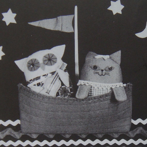 vintage the OWL and the PUSSY CAT sewing pattern (80s)