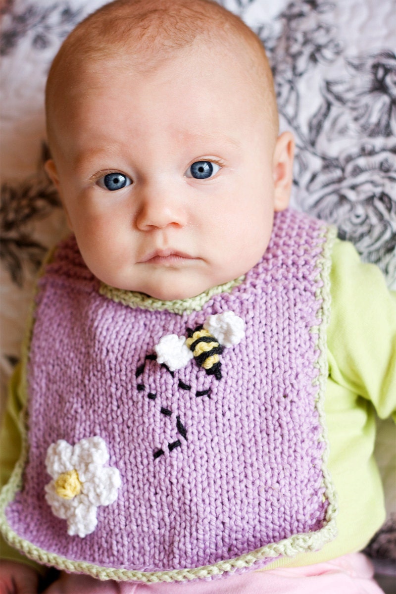 Bumble Bee Bib Knitting Pattern