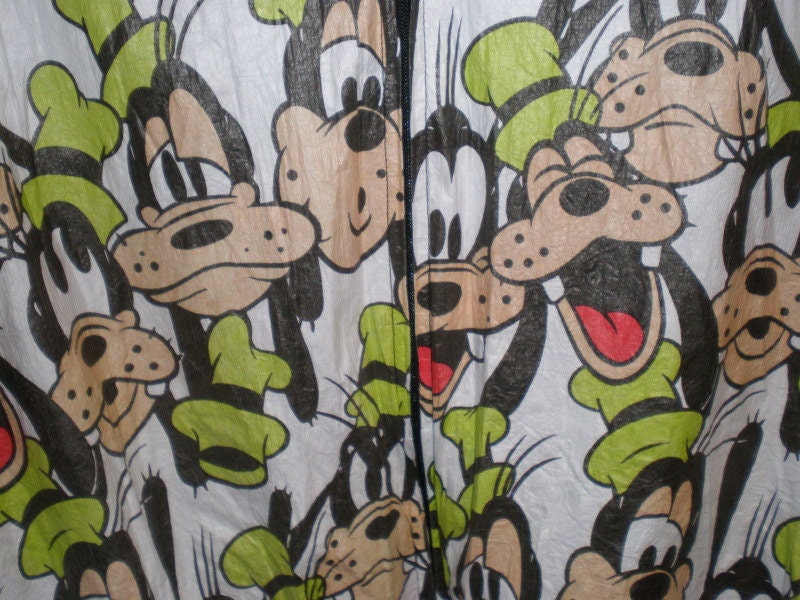 vintage crazy Goofy Expressions Disney 80s super thin windbreaker jacket adult M