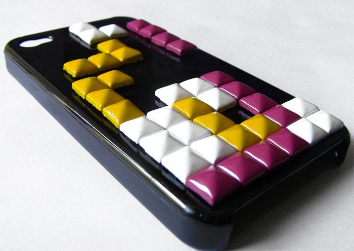 Tetris Cell phone hard case cover with pyramid stud retro game 8 bit inspired Iphone 4 case in pink yellow white and black