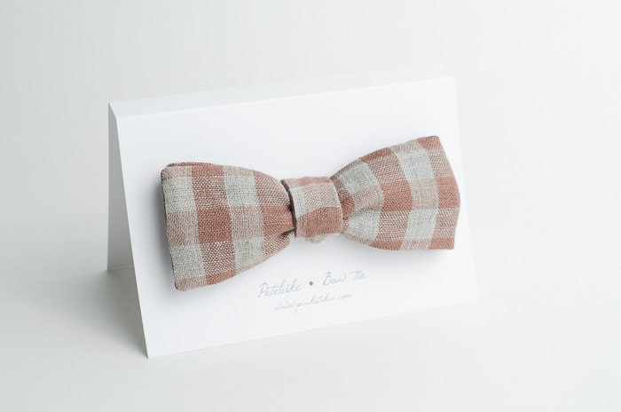 Double-sided bow tie