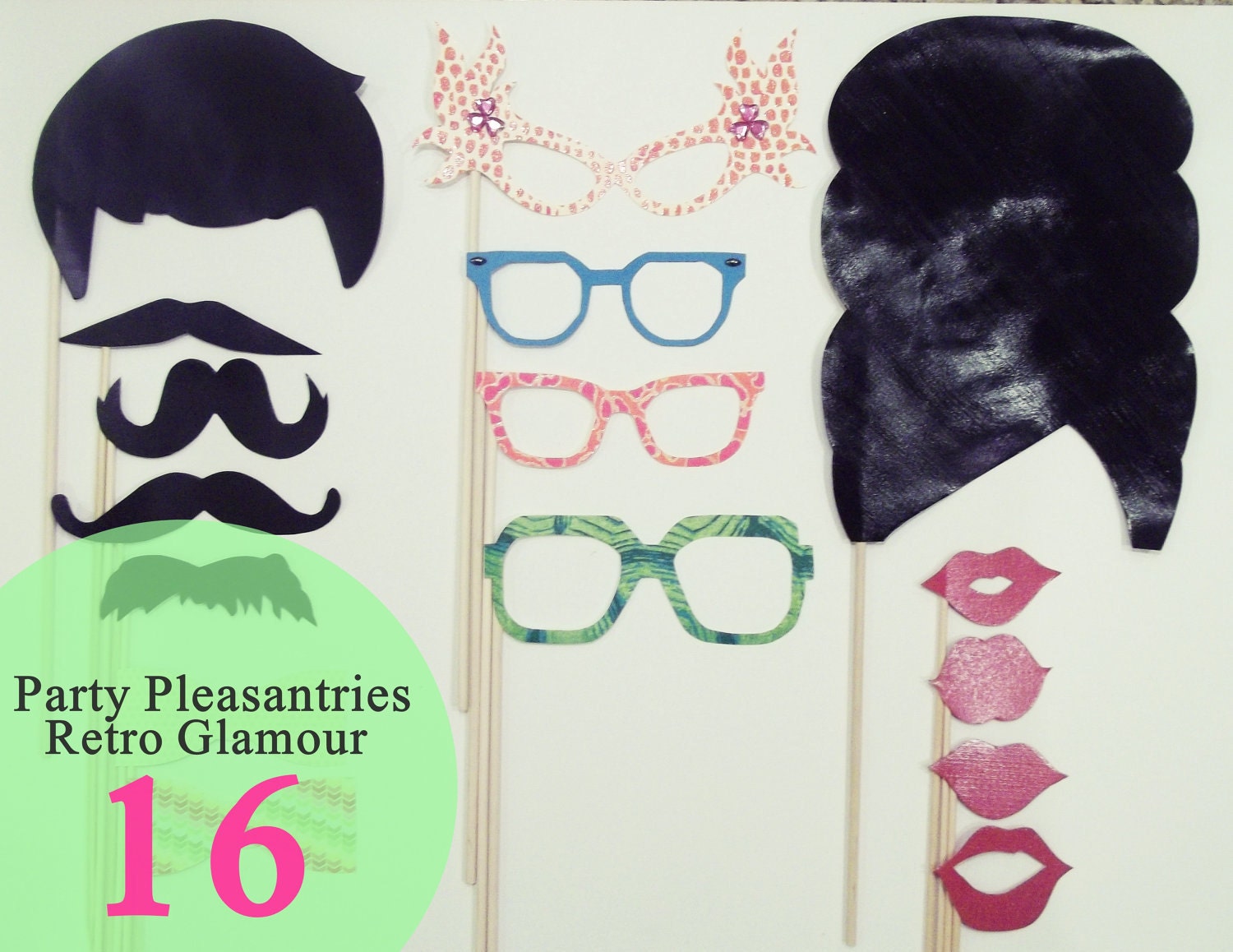 Party Pleasantries- RETRO GLAMOUR COLLECTION - 16 Piece Photo Prop on a Stick Set