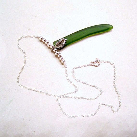 Green Glass Pendant Horn Necklace Bead Bar Sterling Silver Jewelry Fashion Jewellery Chain Unique Handmade Unique Horn Leaf Gifts N-116