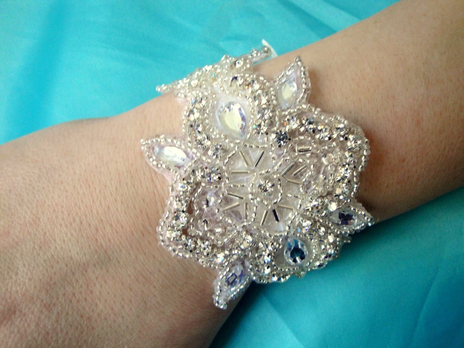 Rhinestone Bracelet Cuff, Bridal Jewelery, Wedding Bracelet, Rhinestone Cuff, Rhinestone Bridal Bracelet, Vintage Inspired Cuff