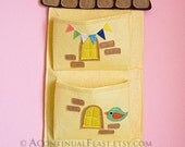Felt house hanging pocket,organizer,yellow and brown