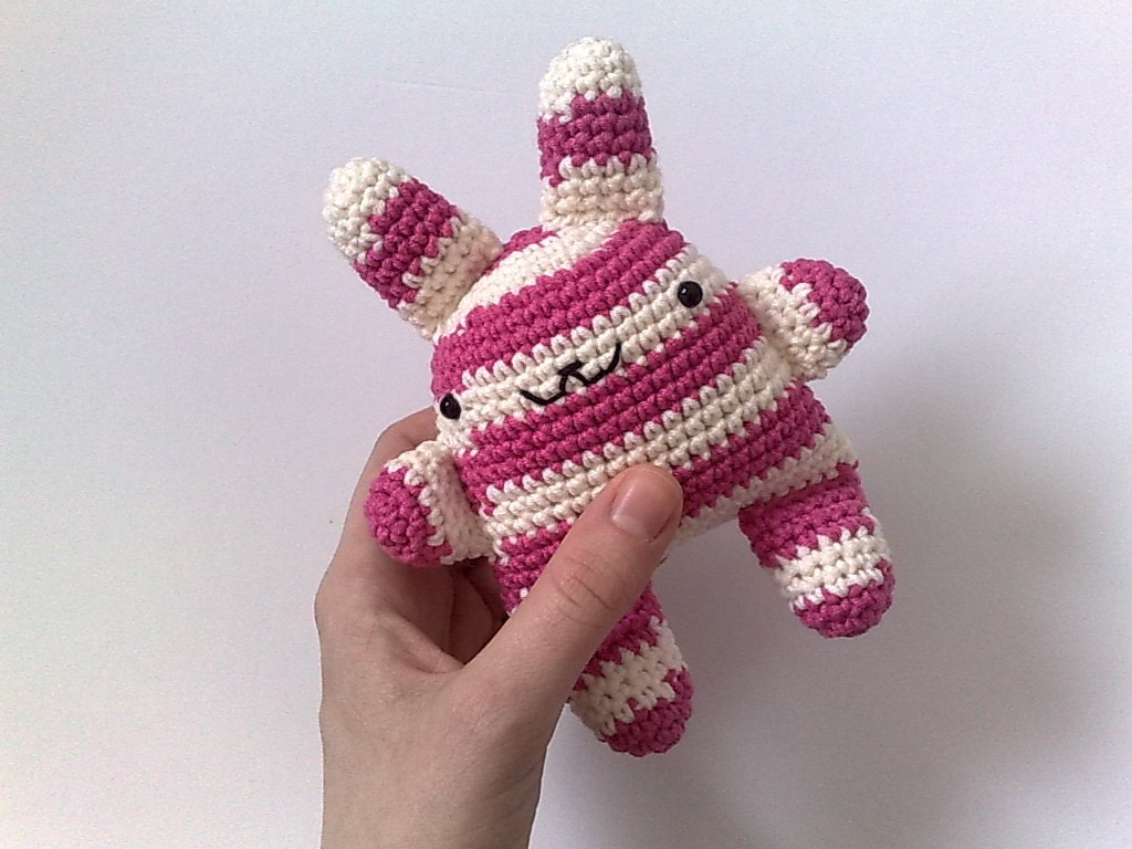 super kawaii crochet bunny pink & cream stripes