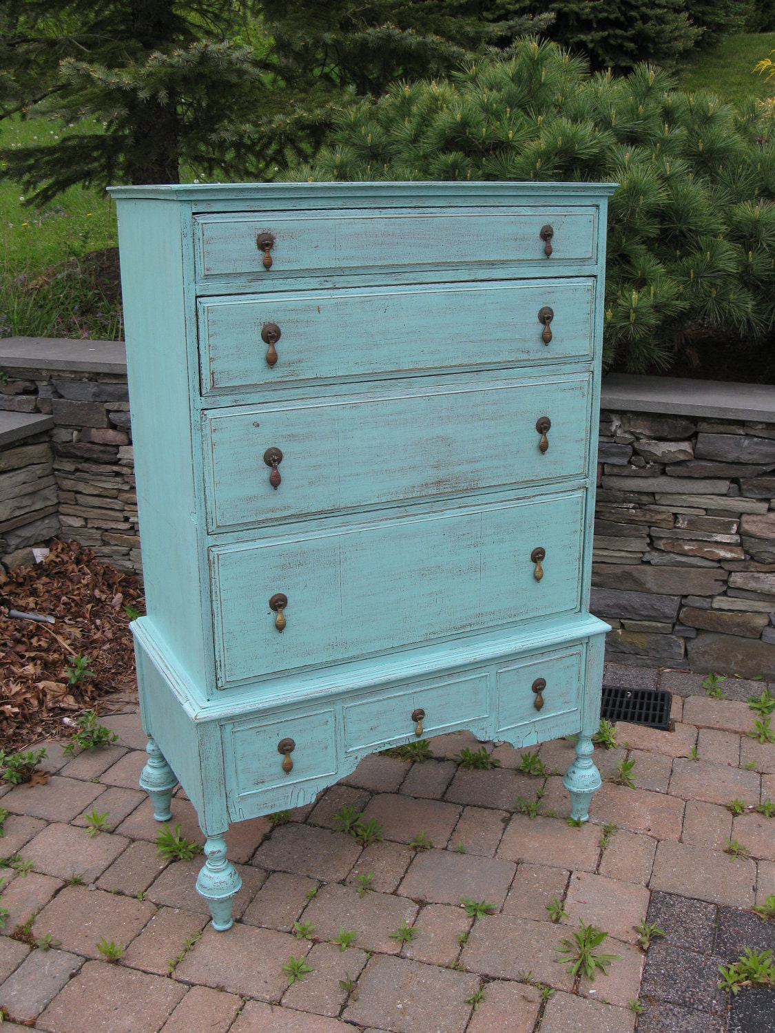 Chic and Shabby Beachy Aqua Dresser
