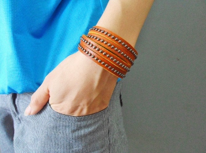 Jewelry bangle leather bracelet buckle bracelet man bracelet women bracelet made of leather and rivet wist Bracelets sh-0358