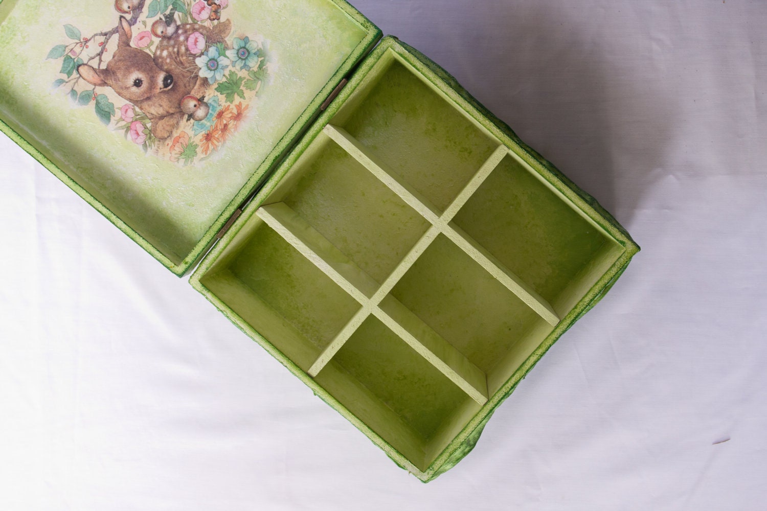 Deer Tea Box / Doe Whimsical Spring Forest Wooden tea box / Roe Decor / Woodland Animals / Mother's Day gift ohtteam