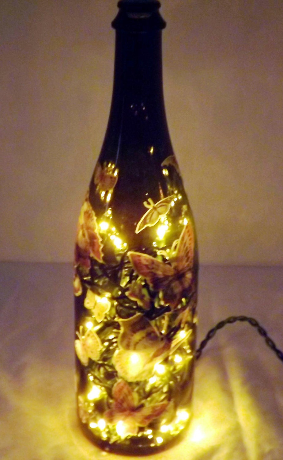 Beautiful Butterflies Bar/Table Bottle Accent Lamp-SUPER NICE-Great GIFT Idea