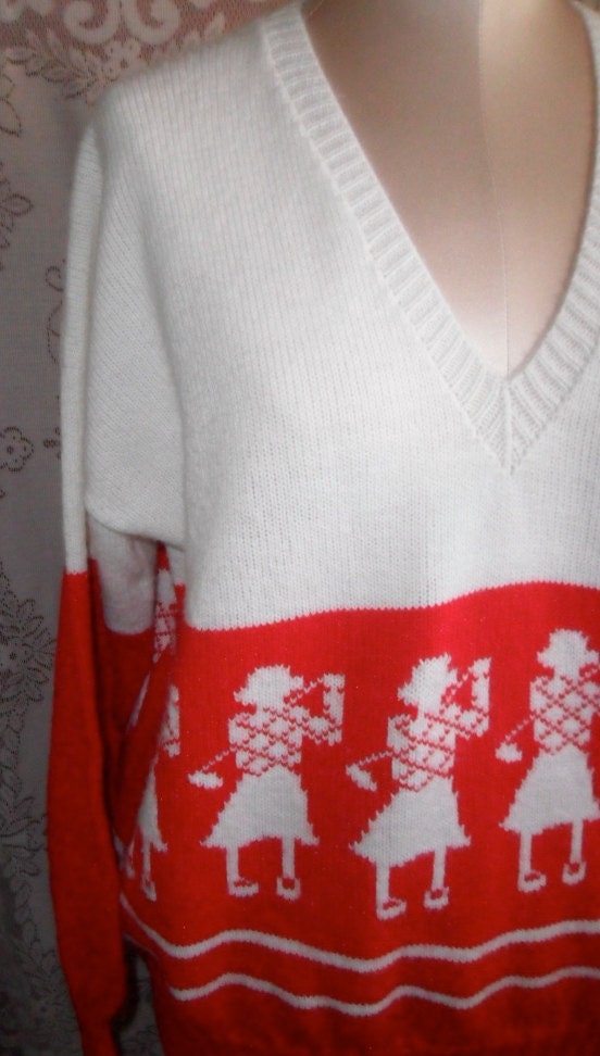 Vintage Sweater V-Neck Golf Pullover Red and White Knit