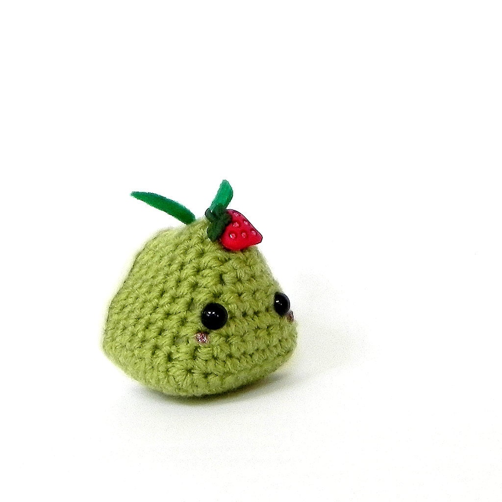 Amigurumi - Matcha Cake MochiQtie - Crochet Amigurumi mochi size mini toy doll