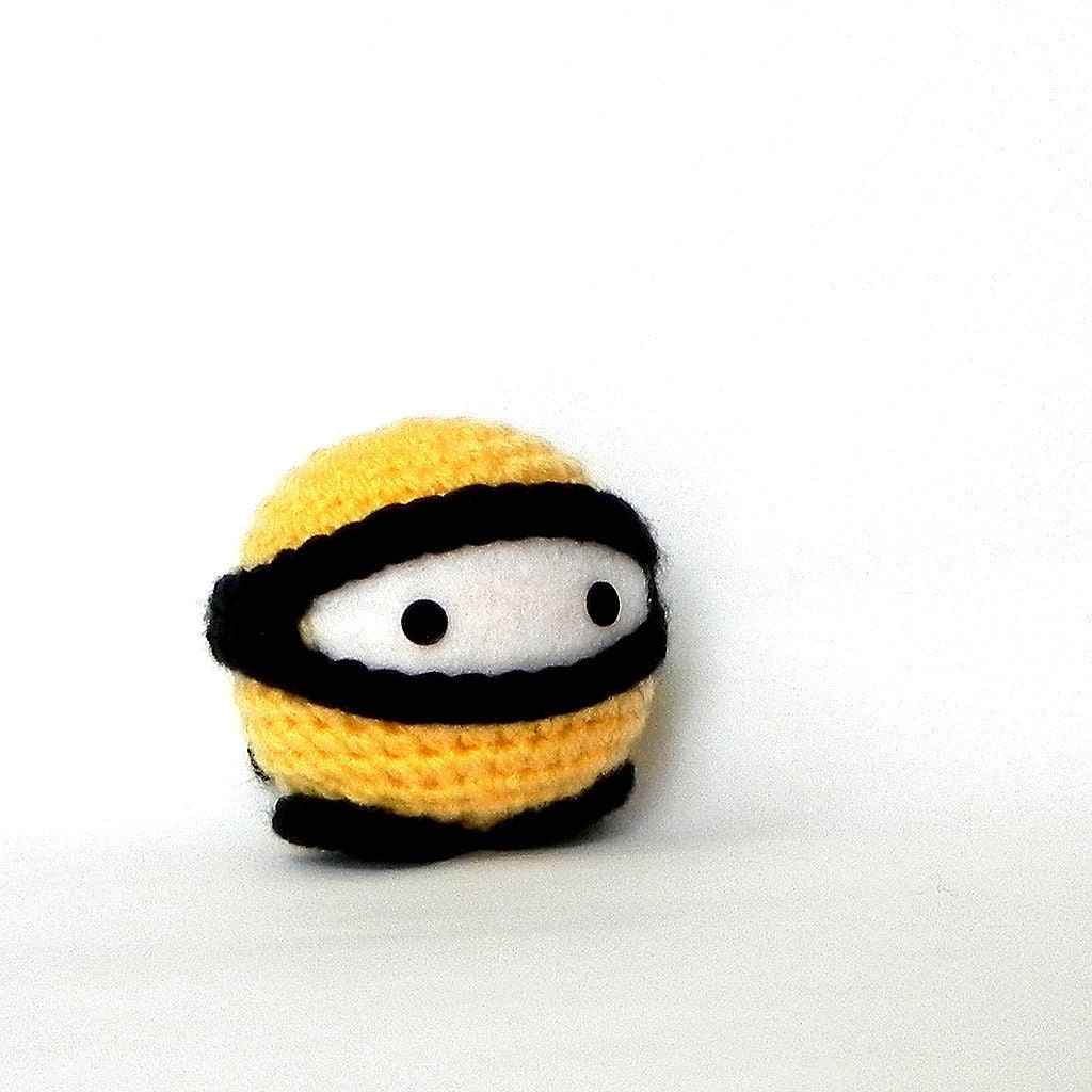 Amigurumi  Ninja - Yellow ninja MochiQtie - Crocheted Mochi size Amigurumi toy / doll
