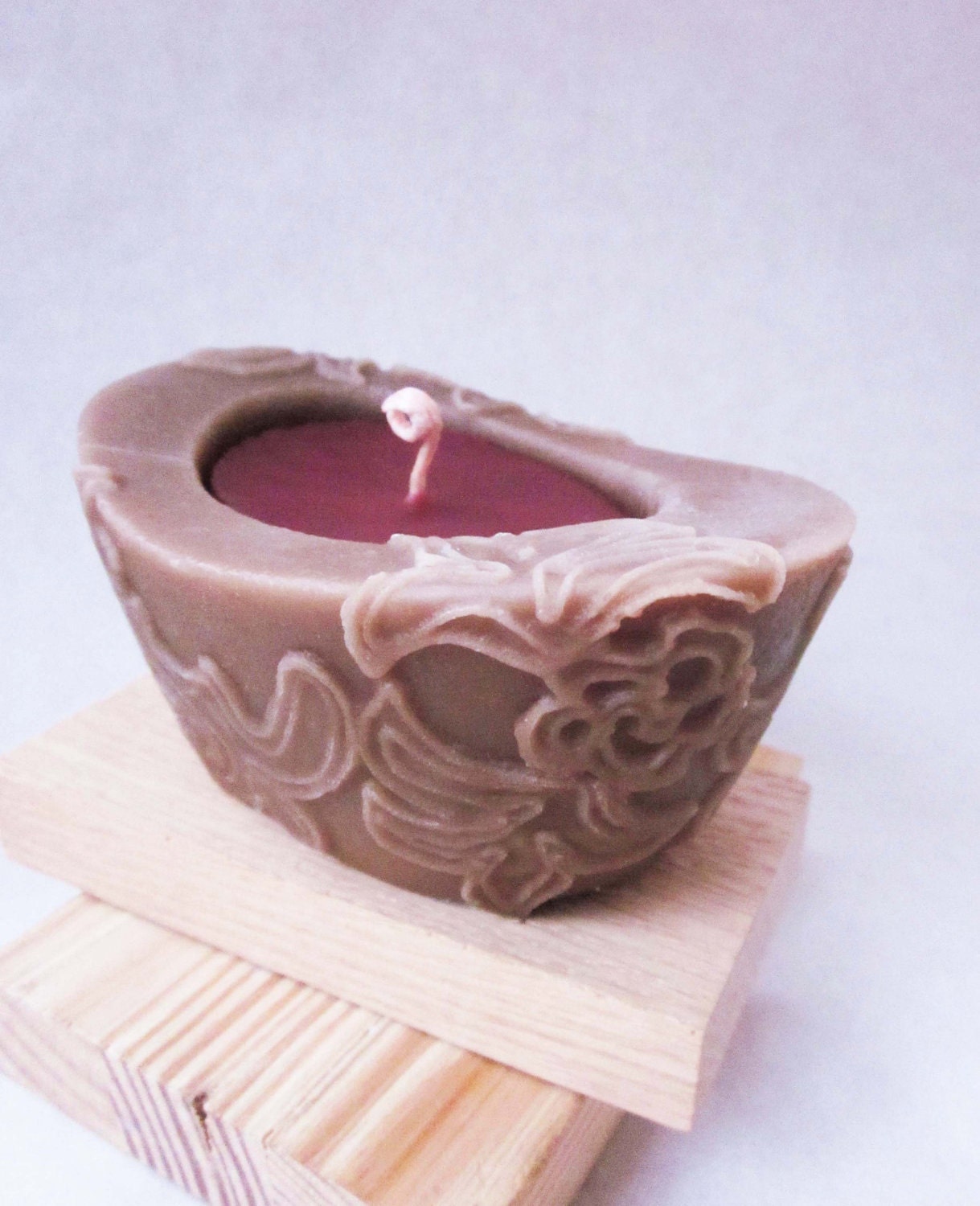 Chocolate Cherry - Beeswax / Palmwax Candles - Med Sculptural Natural Wax Candle - Chantilly Lace Pattern Candle -(Dk Brown/Dk Red)