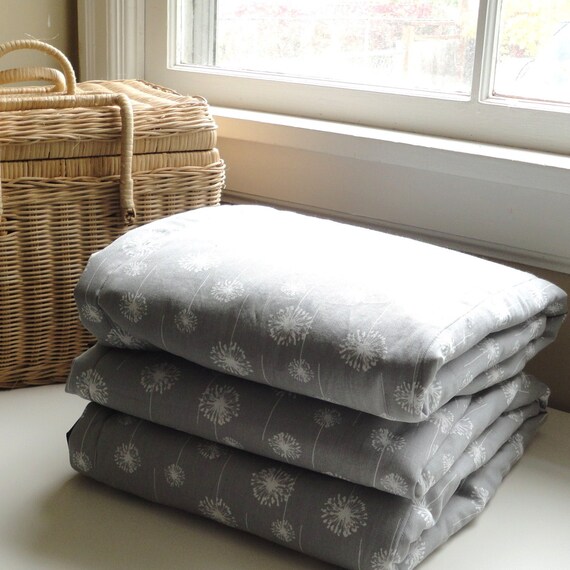 Waterproof Picnic Blanket, Oversized Stumptown Original, Silver Dandelion