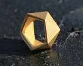 GEO - Yellow gold faceted modern geometric 3D printed ring