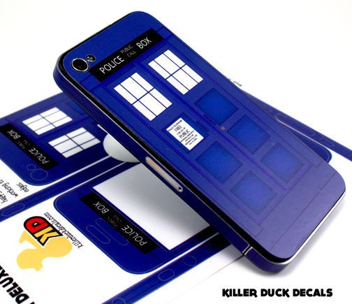 Tardis iPhone 4s Deluxe Skin