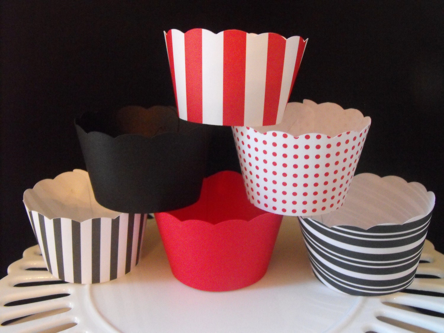 Go Georgia Bulldogs, Red and Black Cupcake Wrappers, What is your favorite team