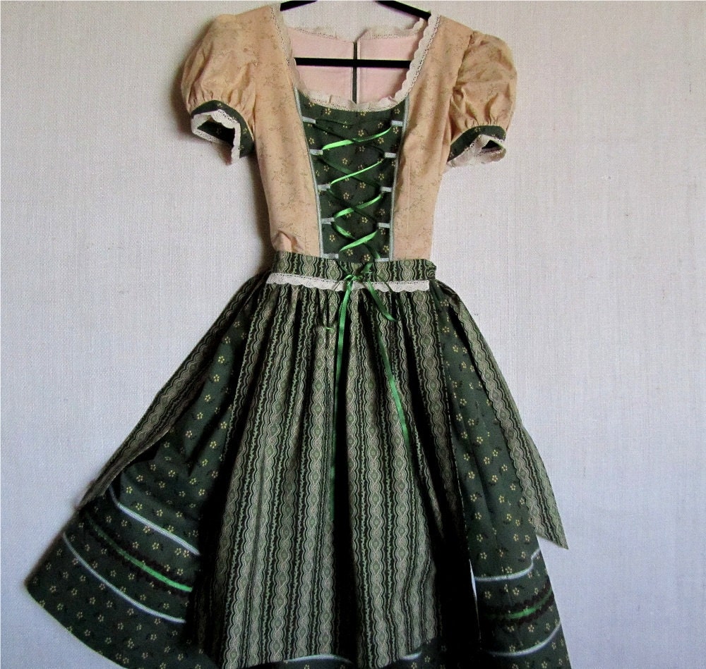 Woman's Oktoberfest Dirndl Dress, Size 8 to 10