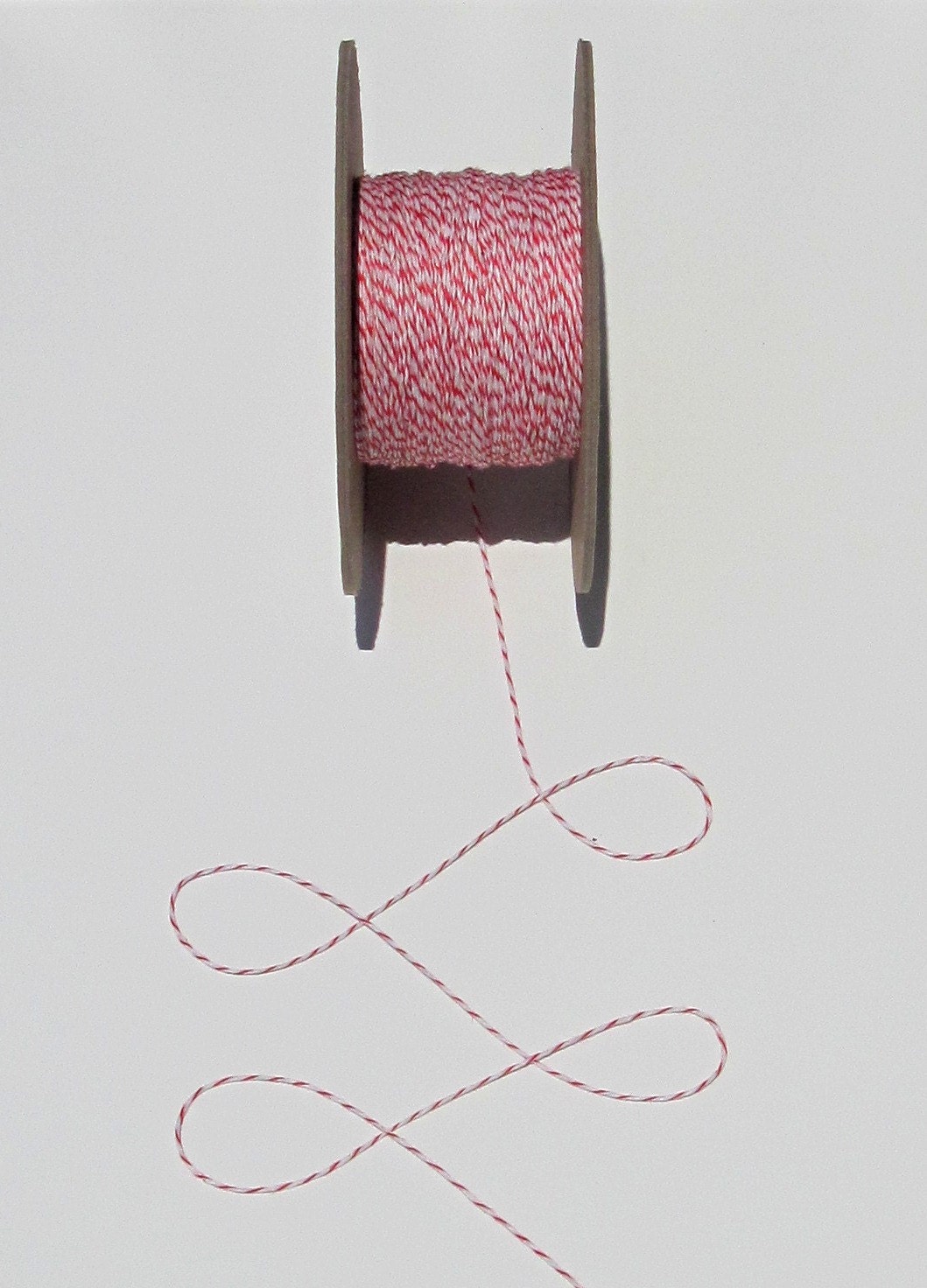200 Yard Spool of Red and White Baker's Twine