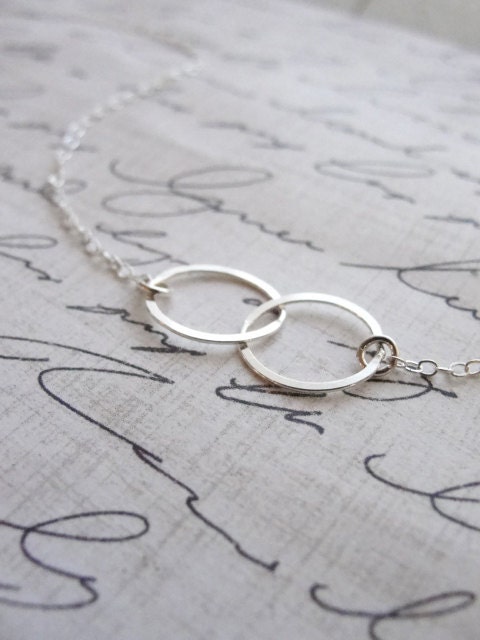 Double circle necklace - Sterling silver connected circles necklace - eternity necklace