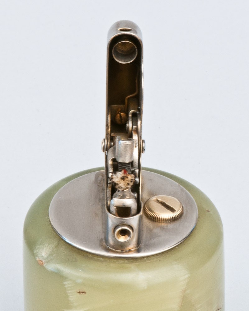 1930s Thorens Single Claw Table Lighter With Onyx Base
