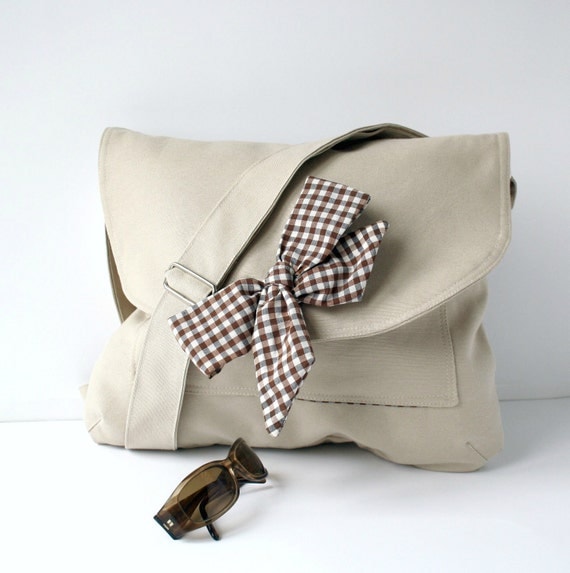 Beige Messenger Bag Brown and White Gingham Bow Adjustable strap For women for New Mom