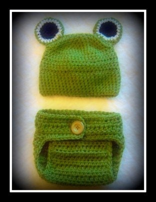Newborn Baby Frog Diaper Cover Set For Boy or Girl