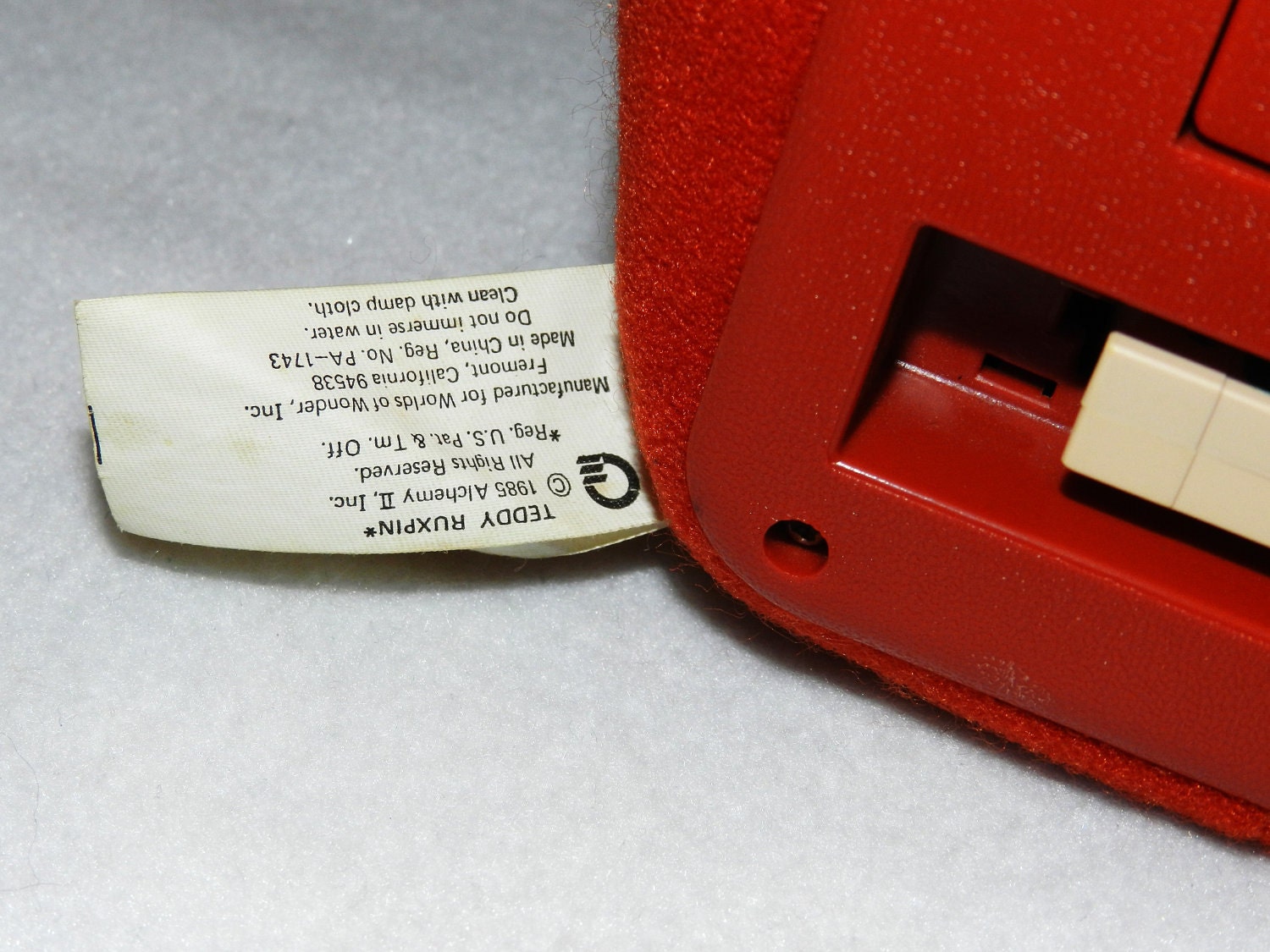 Vintage 1985 WOW Talking Teddy Ruxpin With Tape