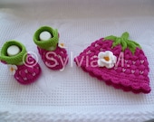 Handmade Knitted Baby Beanie And Booties Set -Raspberry- Newborn new