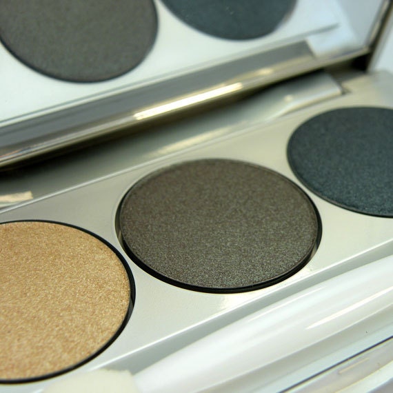 PRESSED Eyeshadow TRIO SATIN Pearl, crease resistant, long wearing, champagne, meteor, blue spruce, 26mm