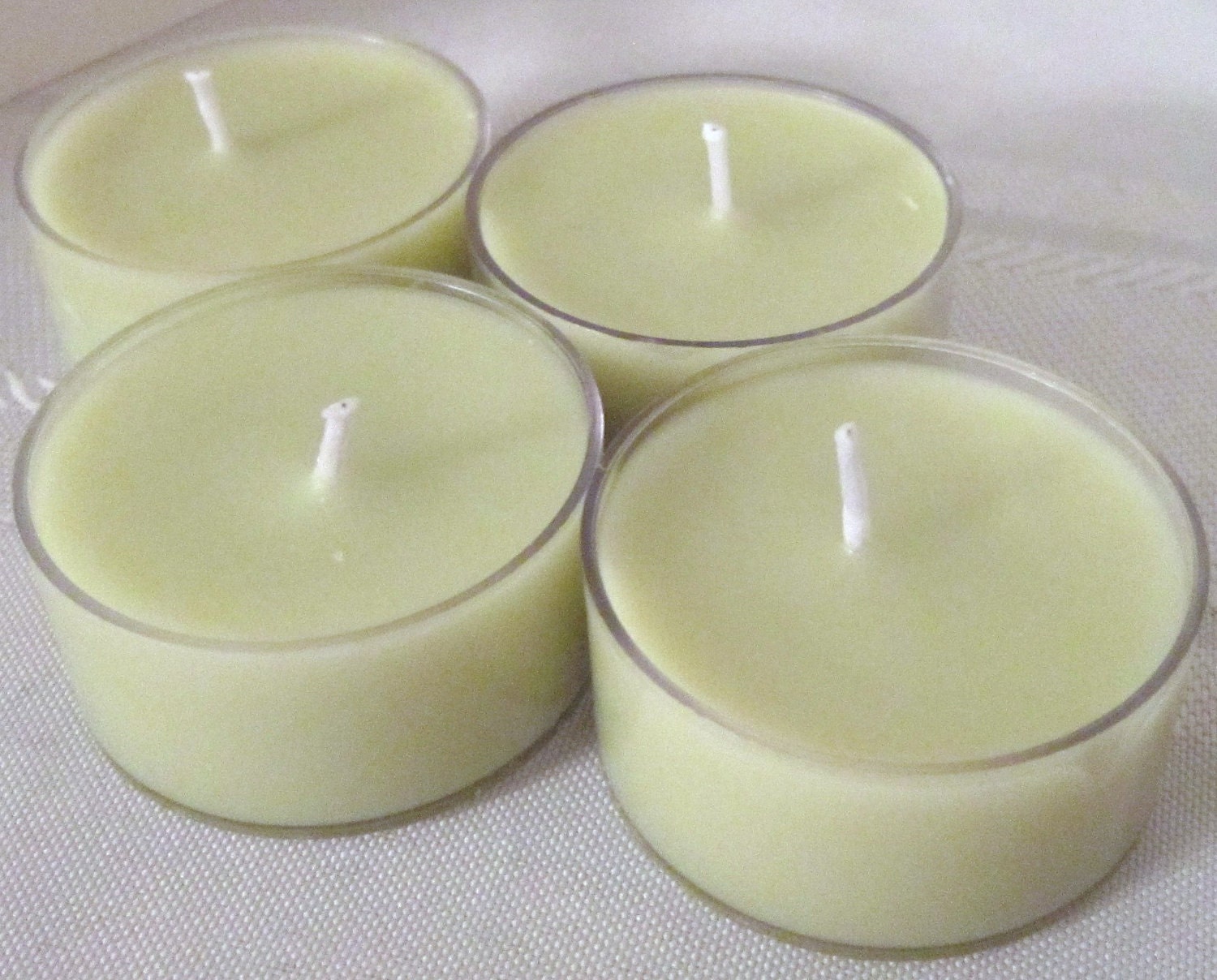 Pearberry 12 oz candle, container jar candle