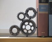 Father's Day Left-facing Four Gear Bookend Desk Accessory