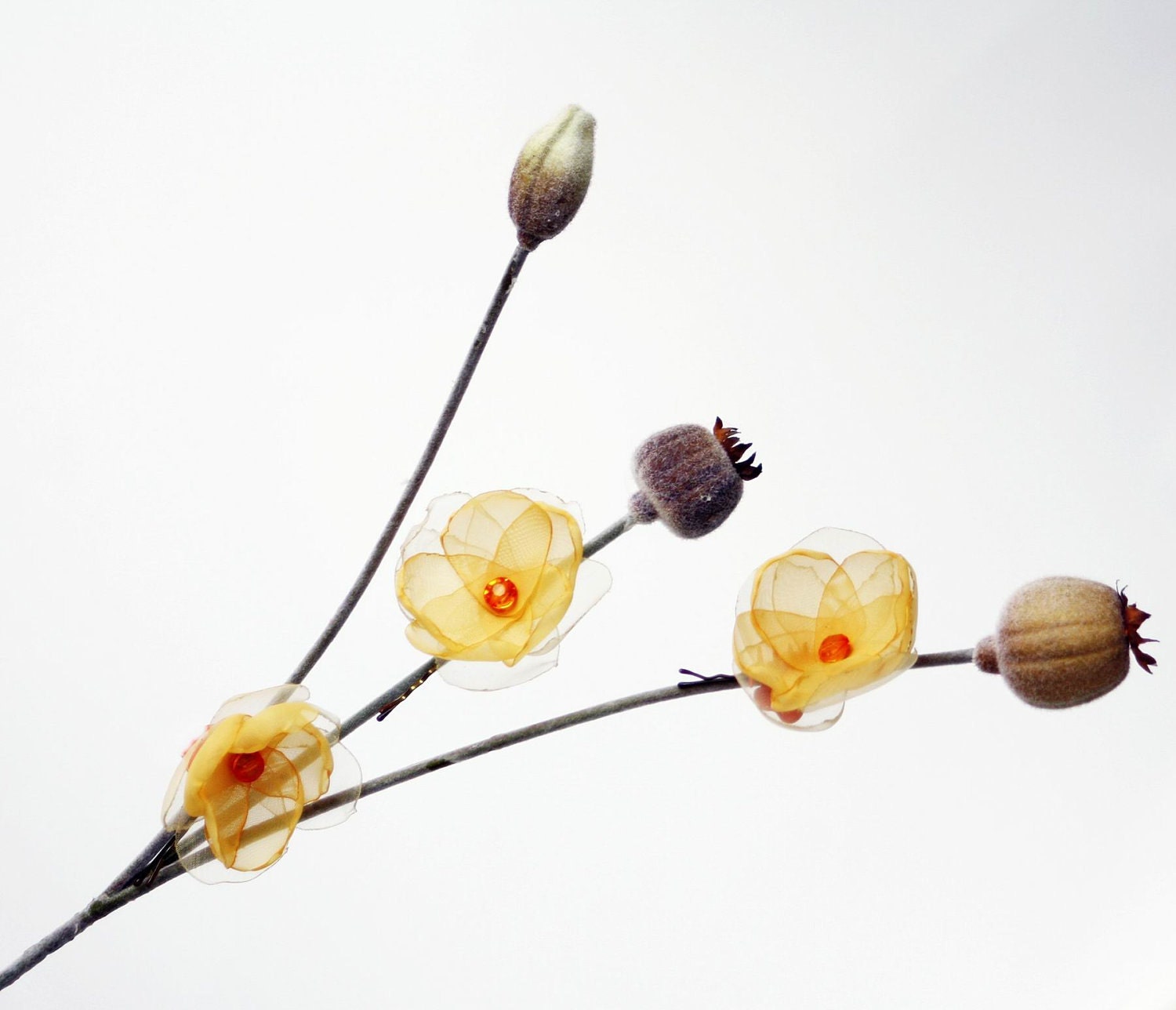 Set of 3 Narcissus Flowers Bobby Pins in Yellow and orange